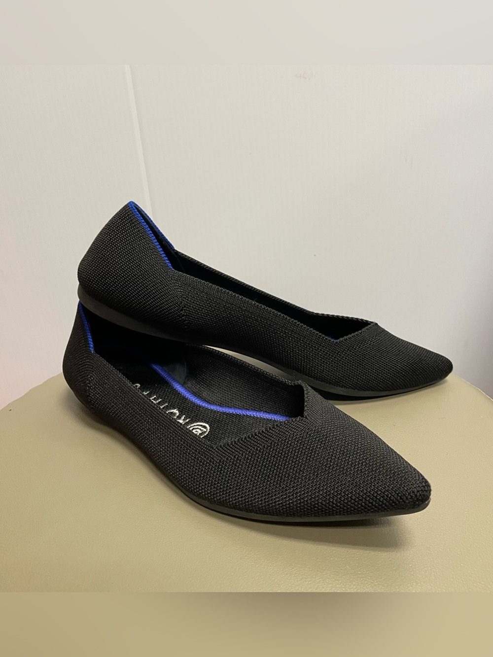 ROTHYS THE POINT II BLACK FLATS SZ 8.5W